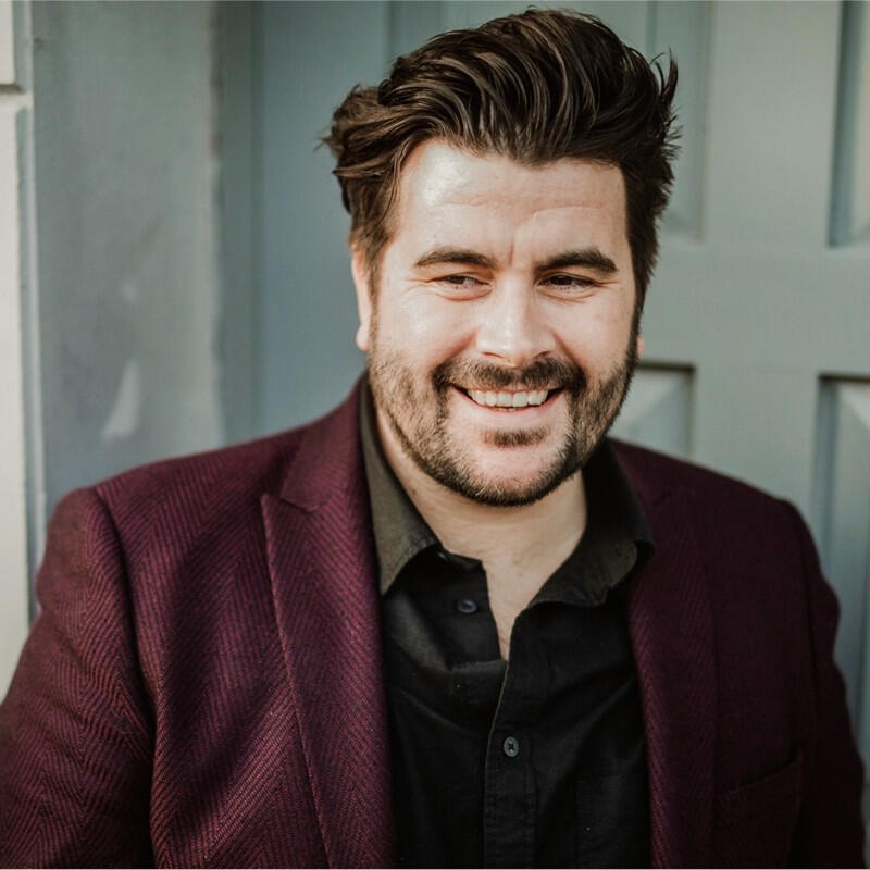 Welsh Voice Artist Martin Goddard Bilingual Voiceover Services Welsh accent and Welsh language (Cymraeg) voiceover